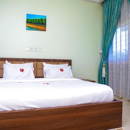 Guest Pride Hotel Kano 外观 照片