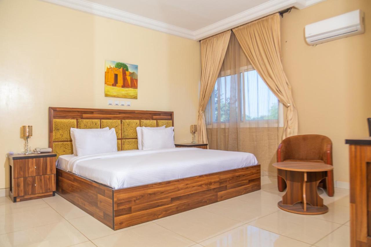 Guest Pride Hotel Kano 外观 照片