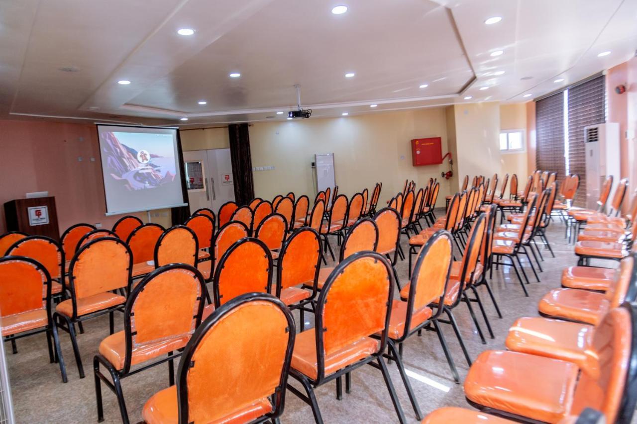 Guest Pride Hotel Kano 外观 照片