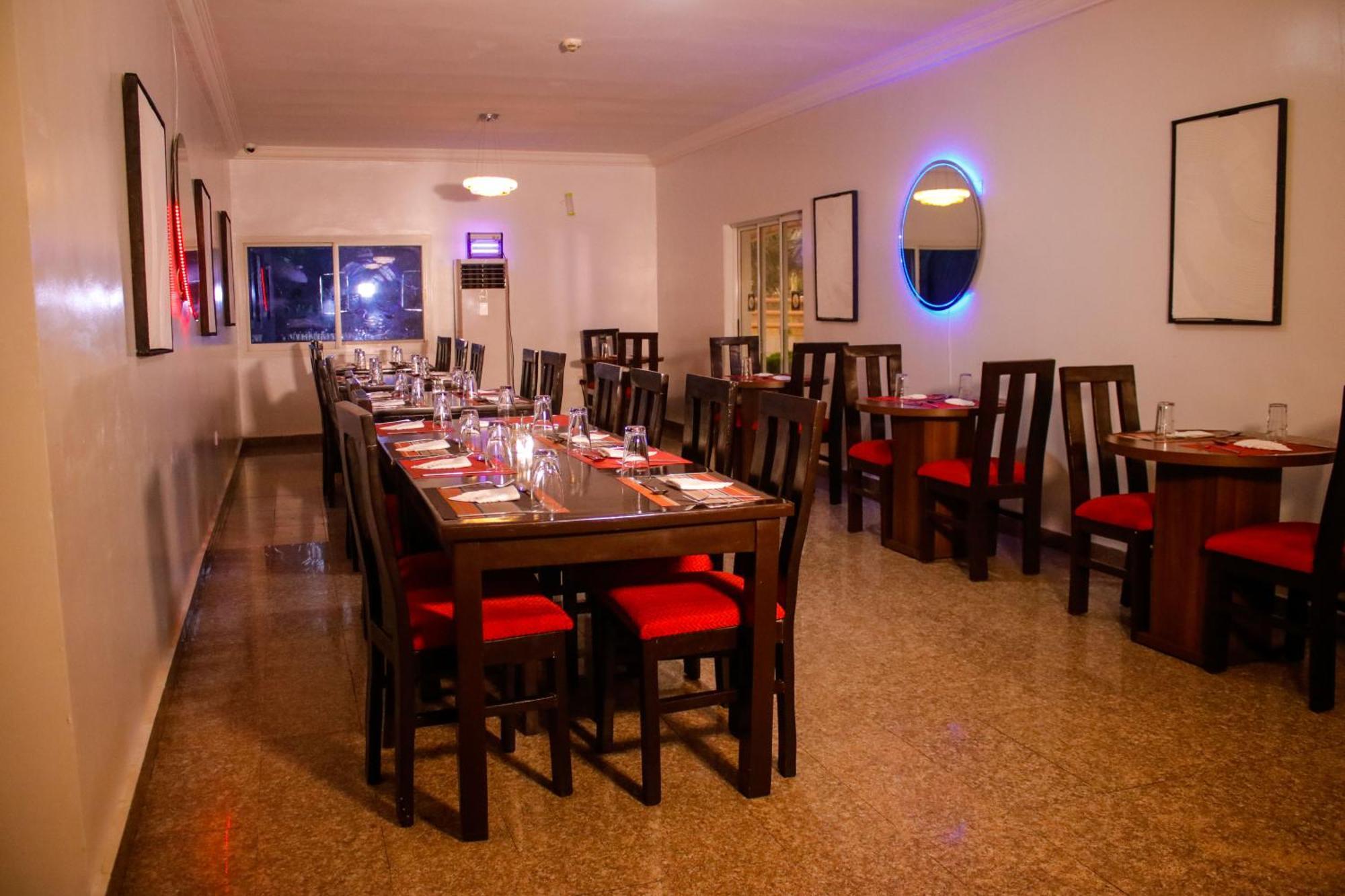 Guest Pride Hotel Kano 外观 照片